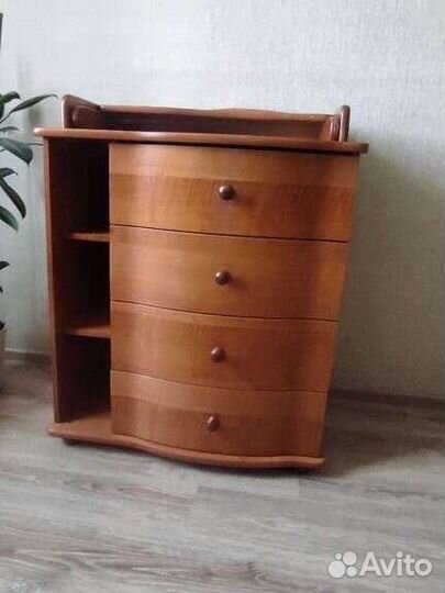 Детская кроватка и комод Красная звезда