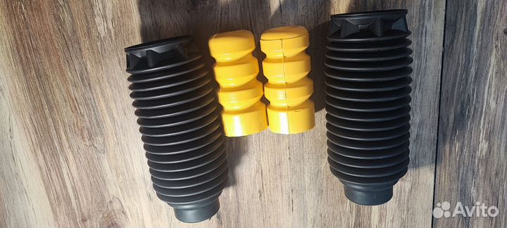 Пыльник амортизатора переднего с отбойником