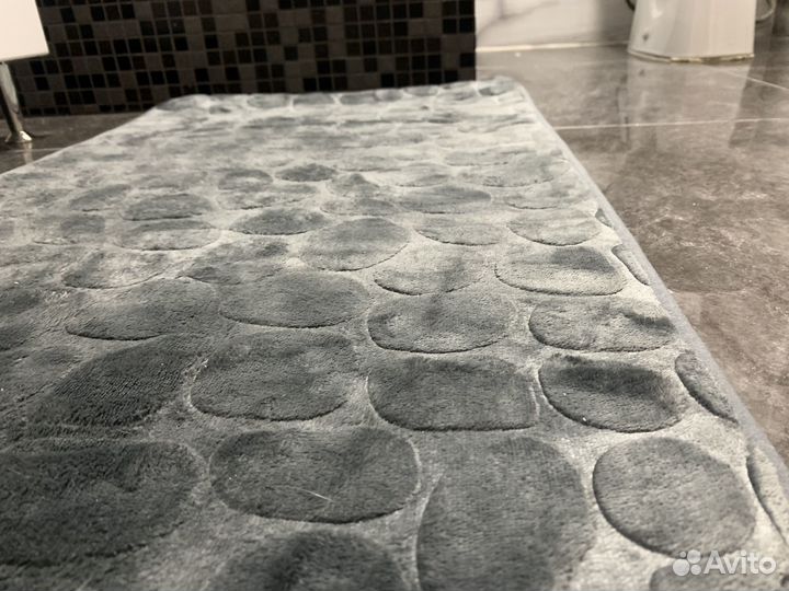 Коврик для ванной