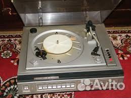 Проигрыватель винила