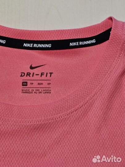 Футболка женская nike rinning dri-fit