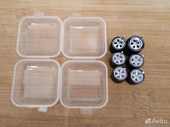 Лот для Михаила