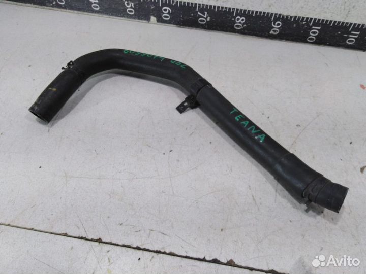 Патрубок системы охлаждения