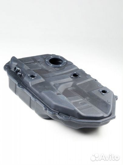 Бак бензобак топливный Митсубиси Лансер 9