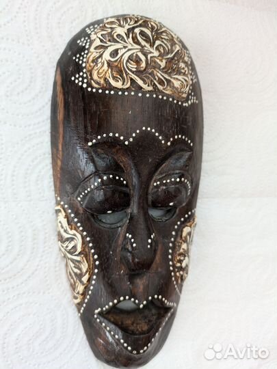 Африканская маска дерево