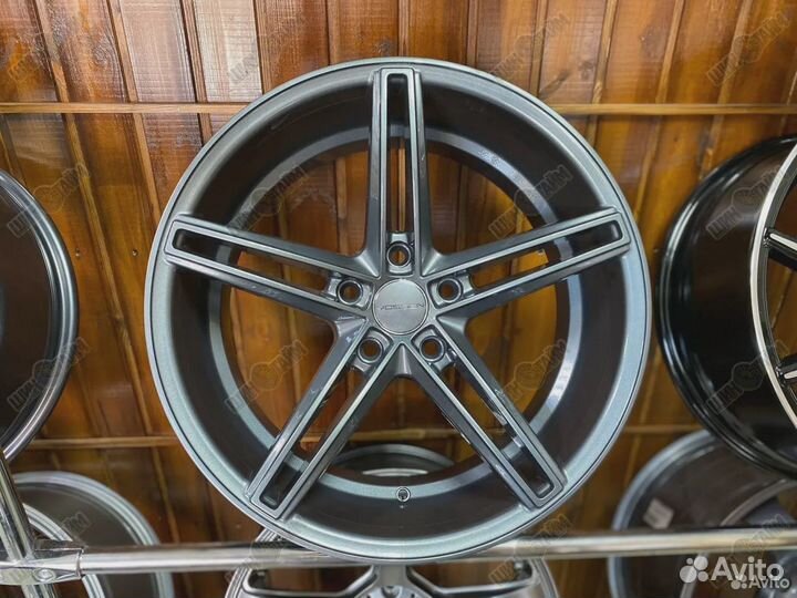 Диски Vossen CV5 R18 5x114.3