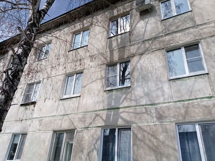 3-к. квартира, 54 м², 2/3 эт.