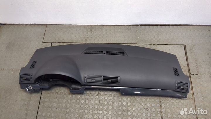 Панель передняя салона Audi A4 (B6)