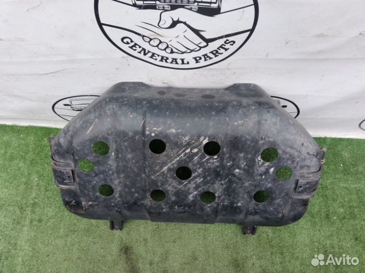 Защита топливного бака Toyota Land Cruiser Prado