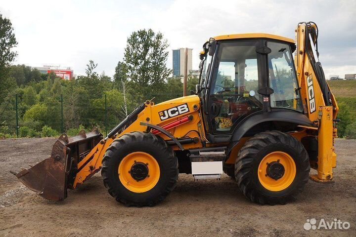 Стекло дверное левое Jcb 3cx-4cх 2003