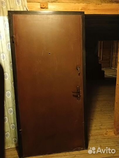 Дверь входная металлическая