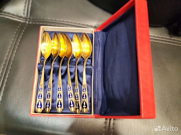 Серебряные с позолотой чайные ложки СССР 875