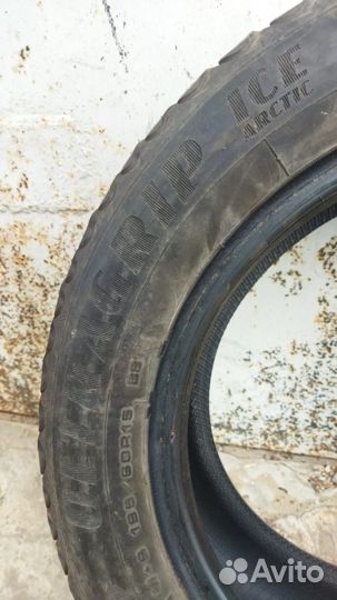Goodyear Ultragrip Ice Arctic 195/60 R15