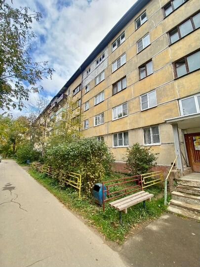 2-к. квартира, 36 м², 3/5 эт.