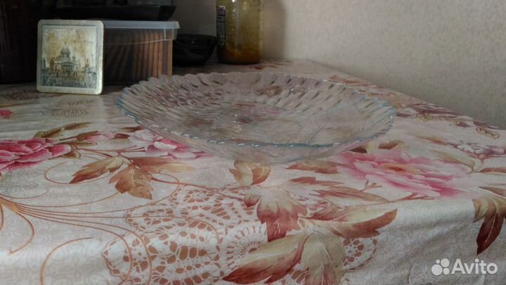 Блюдо для фруктов, сладостей и выпечки