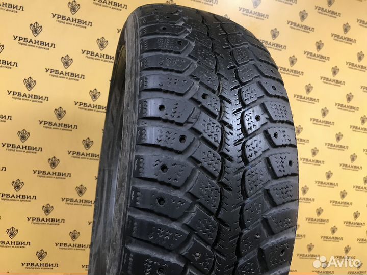Kumho I'Zen Wis KW19 225/60 R16 98T
