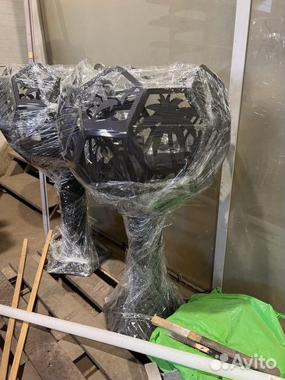 Лавка, Мангал