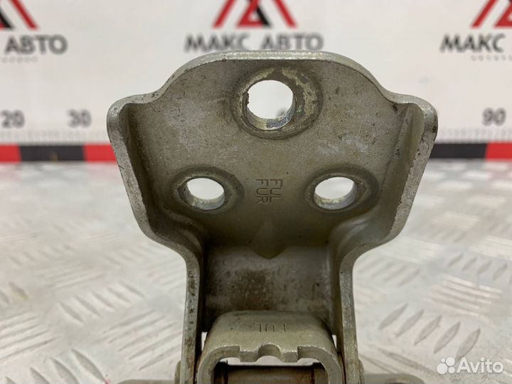 Б/У петля двери передний левый Daewoo Matiz klya