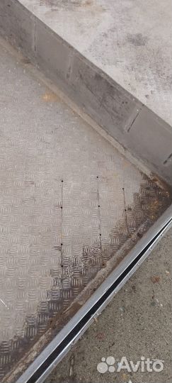 Полы с рефрижератора