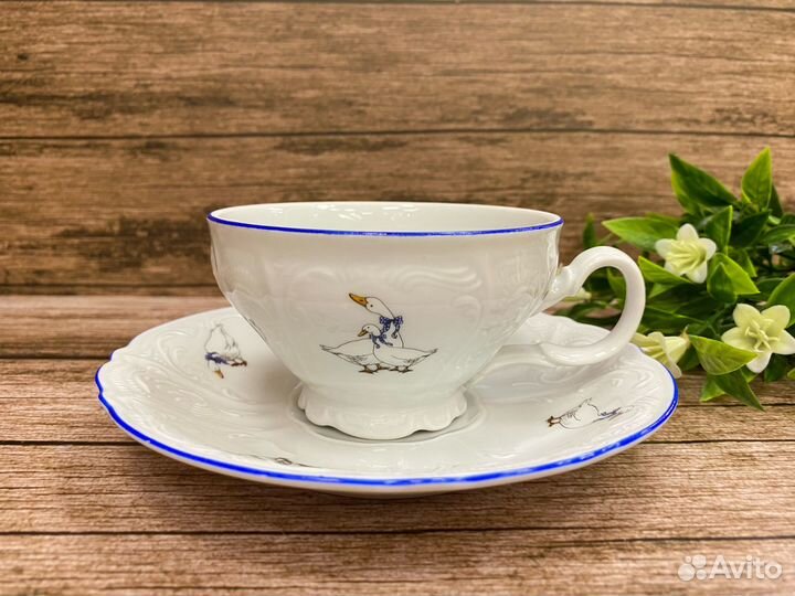Чашка с блюдцем 