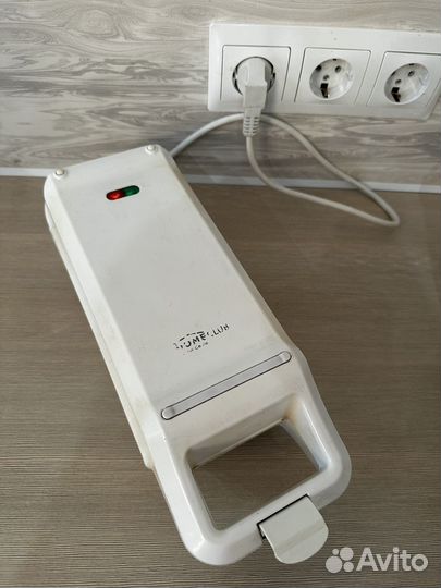 Вафельница Homeclub