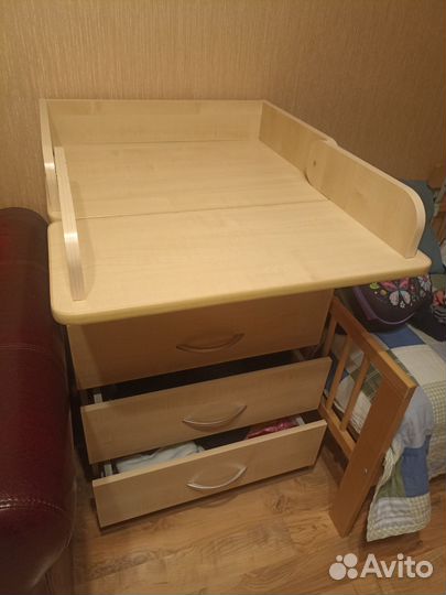 Комод с пеленальным столиком