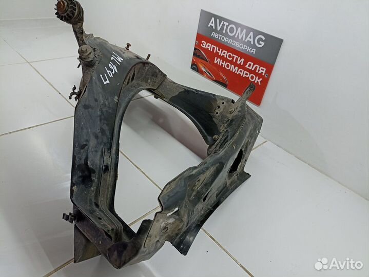 Элемент передней панели левая часть