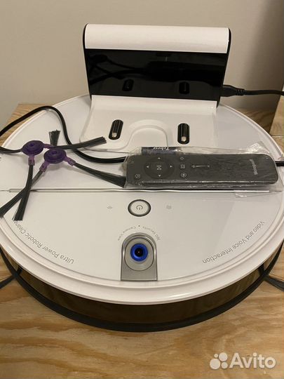 Робот пылесос weissgauff robowash vision