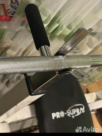 Скамья для жима и штанга