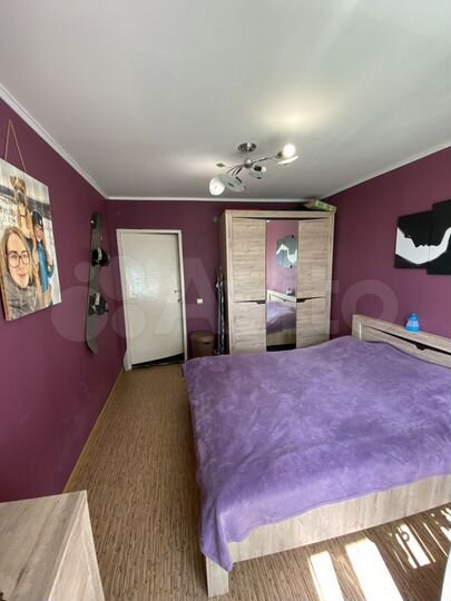2-к. квартира, 54 м², 1/4 эт.