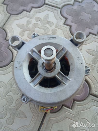 Двигататель стиральной машины