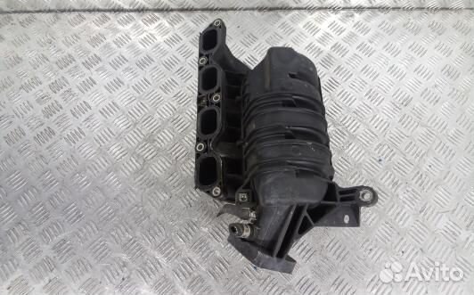 Впускной коллектор бензиновый toyota avensis T25