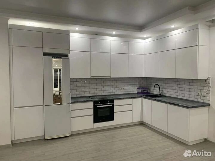 Кухонные гарнитуры и шкафы-купе на заказ