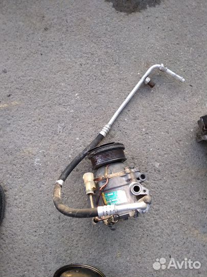 Компрессор кондиционера Range Rover 1