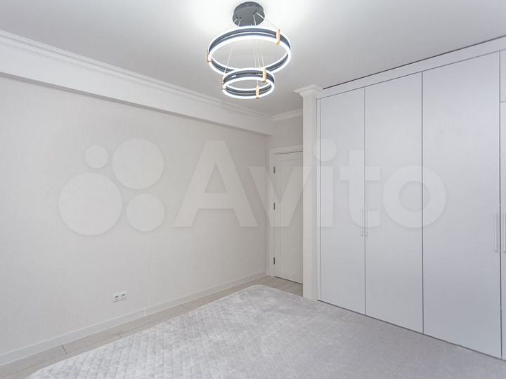 3-к. квартира, 74 м², 2/7 эт.