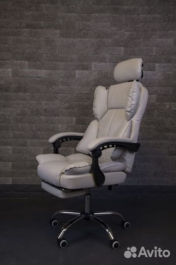 Компьютерное кресло офисное с функцией массажа