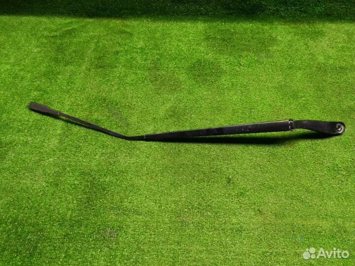 Поводок стеклоочистителя передний правый Chevrolet