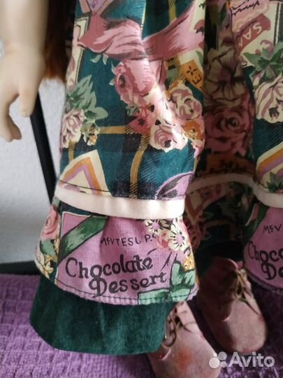 Коллекционная фарфоровая кукла