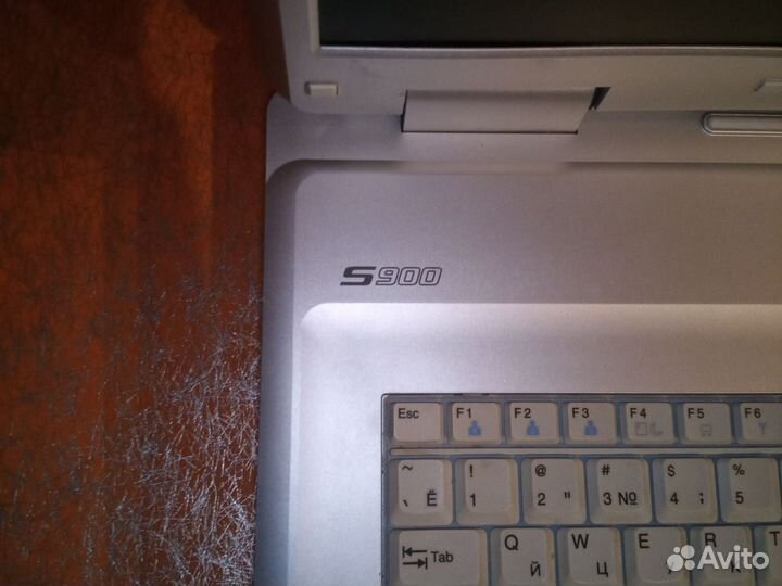 Ноутбук LG S90 S900