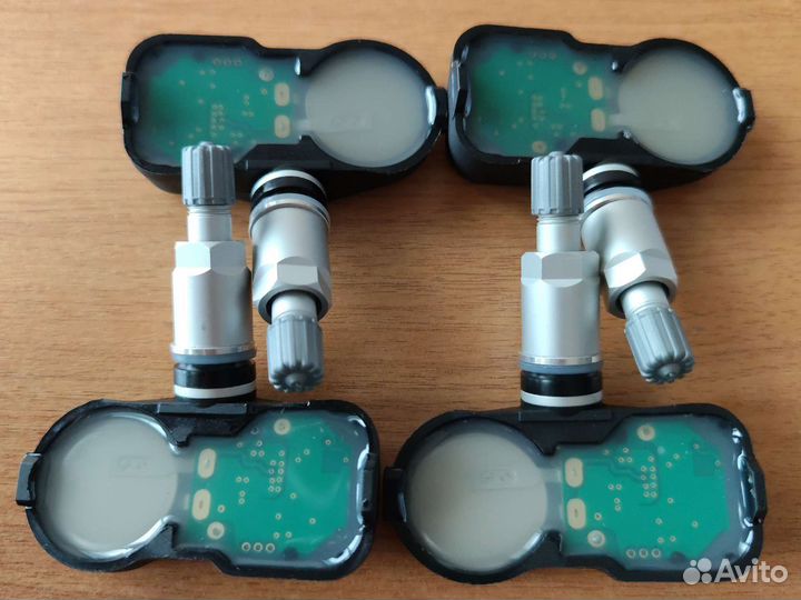 Датчики давления в шинах Toyota PMV-C210