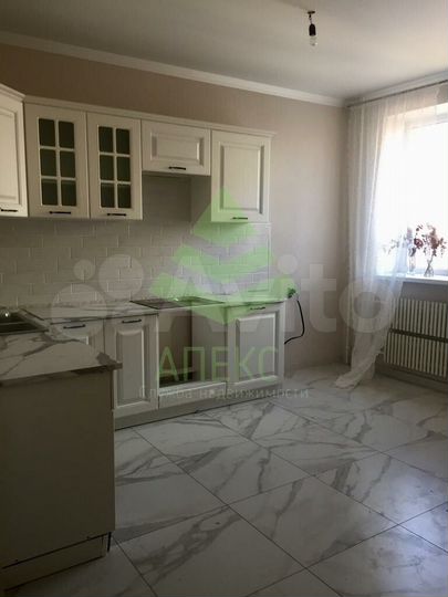 3-к. квартира, 82,6 м², 11/17 эт.