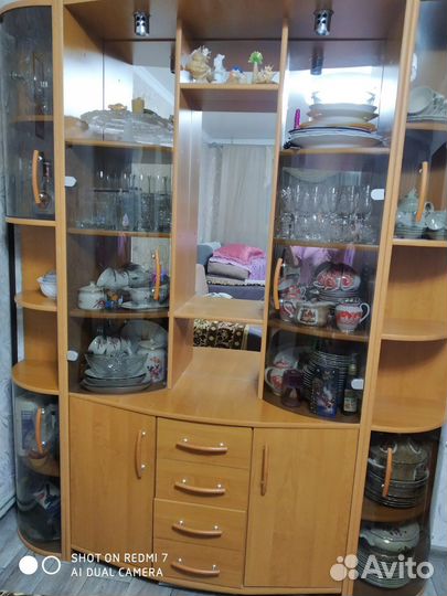 Шкаф сервант