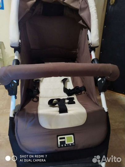 Прогулочная коляска