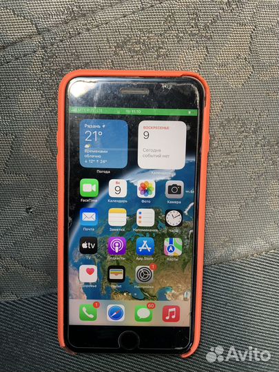 iPhone 8 Plus, 64 ГБ