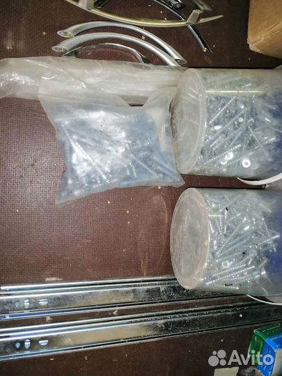 Комплектующие(фурнитура) для мебели