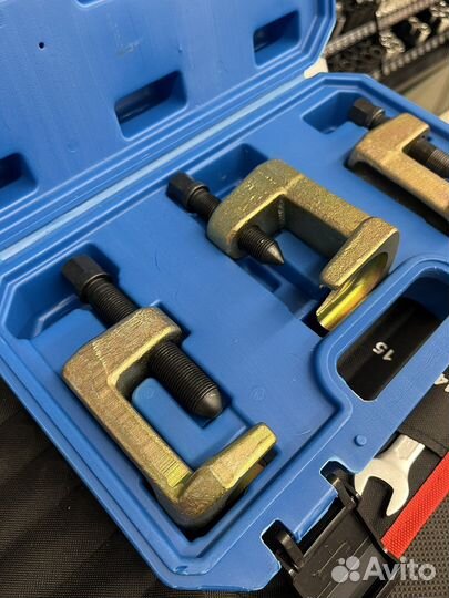 Набор съемников шаровых опор 23, 28, 34 мм