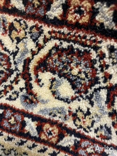 Шерстяной ковер новый