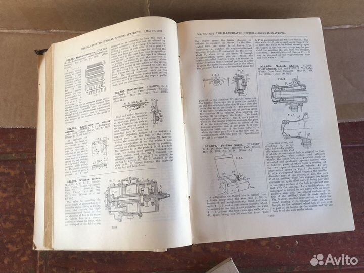 Книга старая 1925 год патенты на иностранном языке