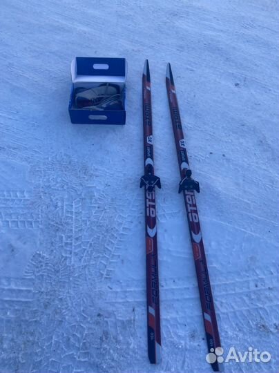 Беговые лыжи