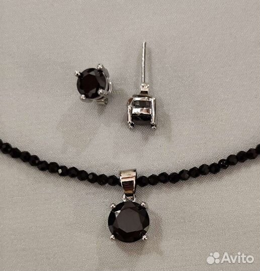 Украшение шарм